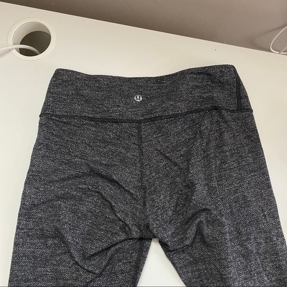 Lululemon Leggings Grey Marled - Picture 2 of 4